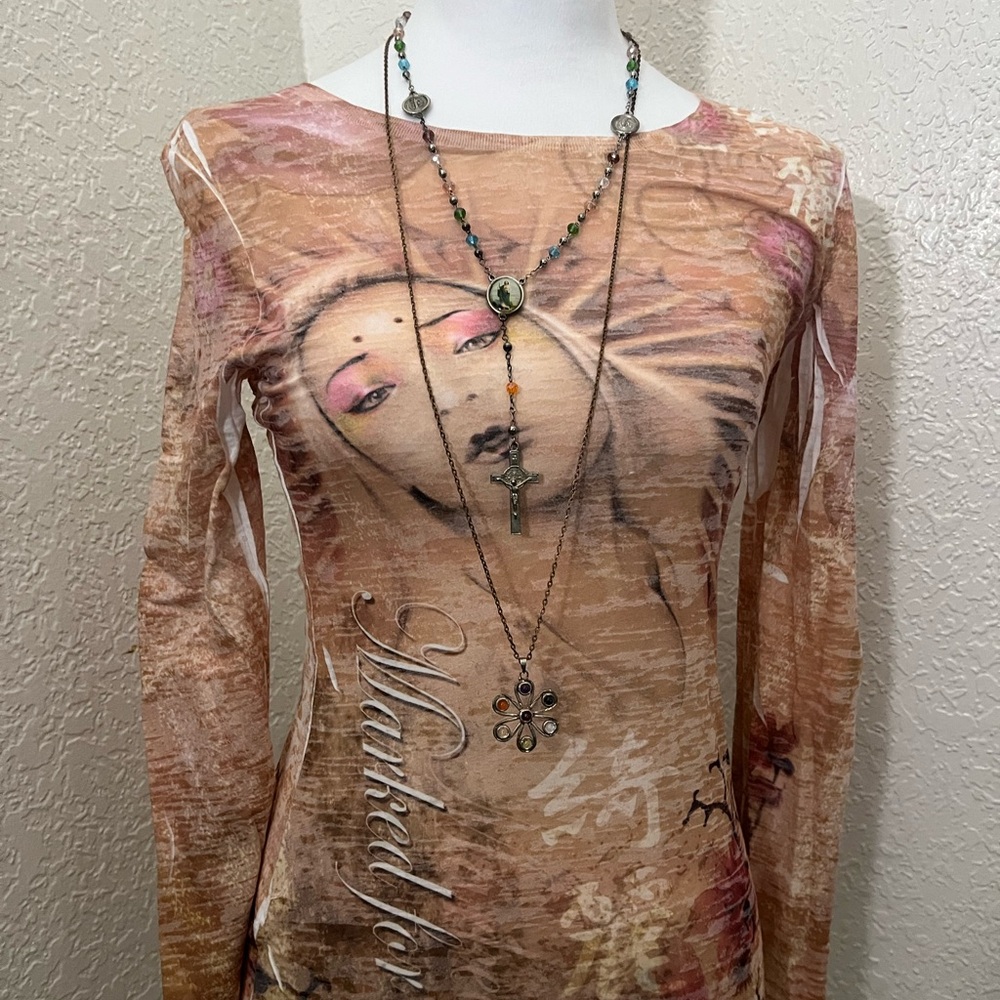 Artistic Long Sleeve Top with Graphic Print deadstock vintage long sleeve